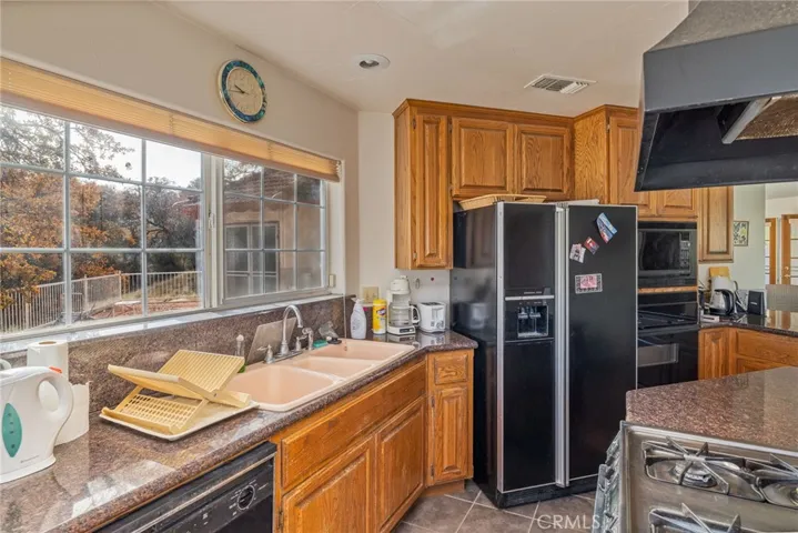 3936 Old Highway, Mariposa, California 95338