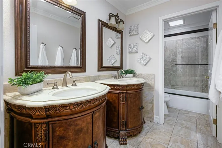 4373 Smoketree Avenue, Yorba Linda, California 92886