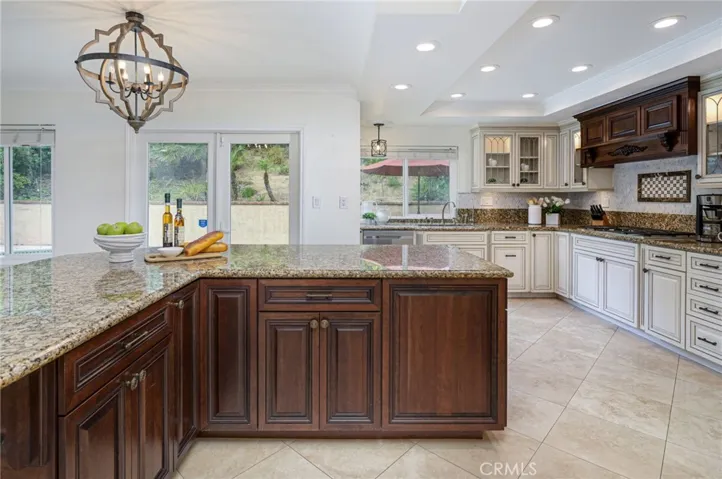 4373 Smoketree Avenue, Yorba Linda, California 92886