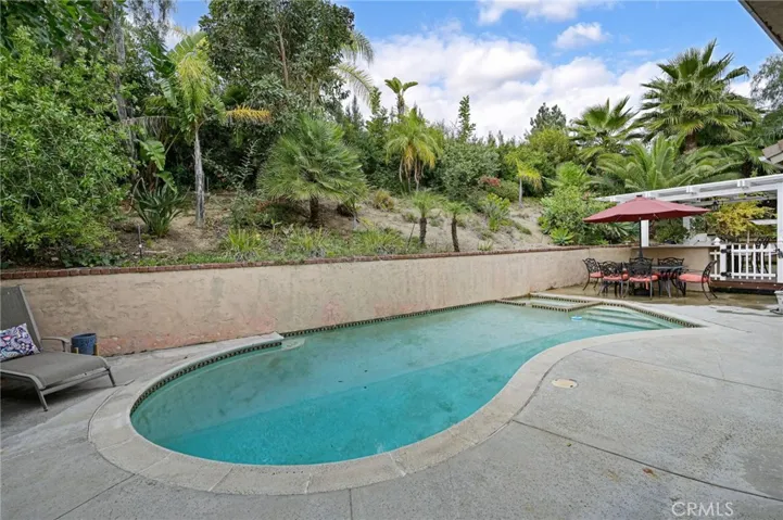 4373 Smoketree Avenue, Yorba Linda, California 92886