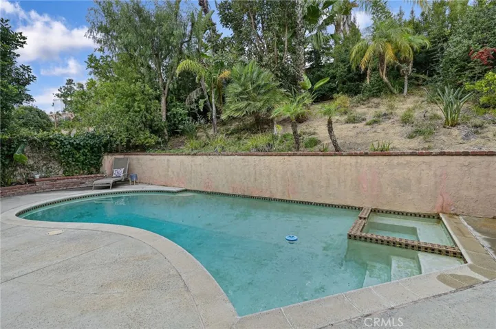 4373 Smoketree Avenue, Yorba Linda, California 92886