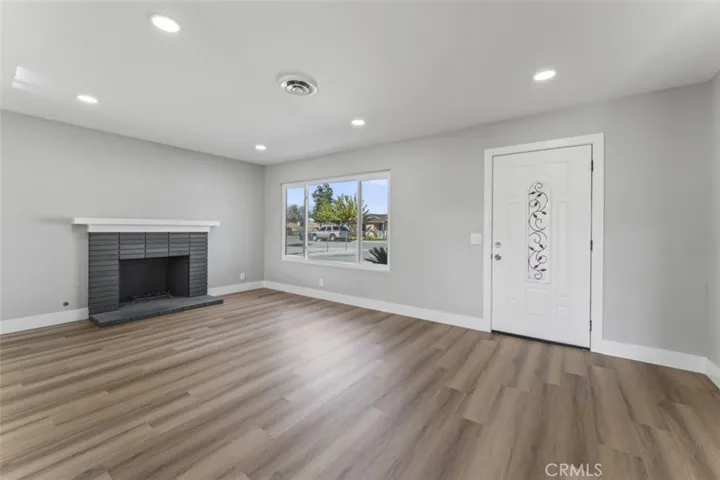 671 Le May Way, Hemet, California 92543