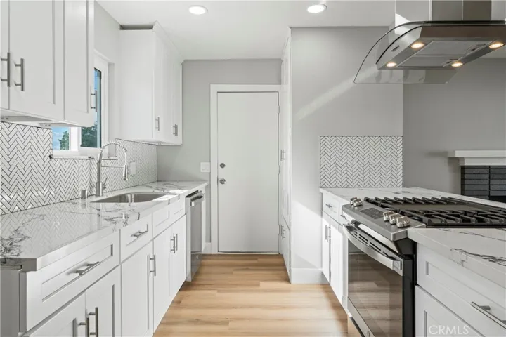 671 Le May Way, Hemet, California 92543