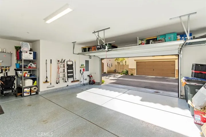 45175 Via Vela, Temecula, California 92592