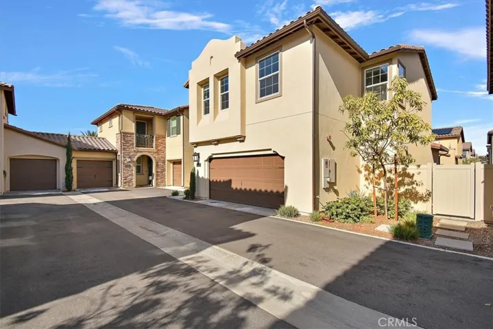 45175 Via Vela, Temecula, California 92592