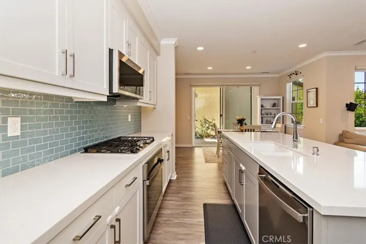 45175 Via Vela, Temecula, California 92592