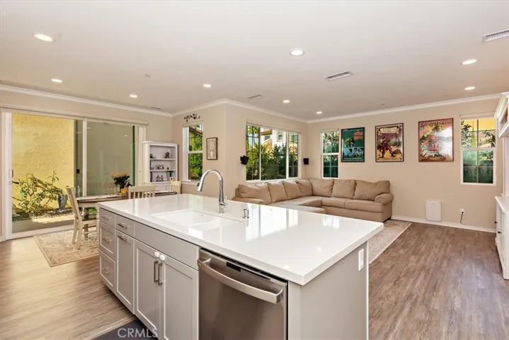 45175 Via Vela, Temecula, California 92592
