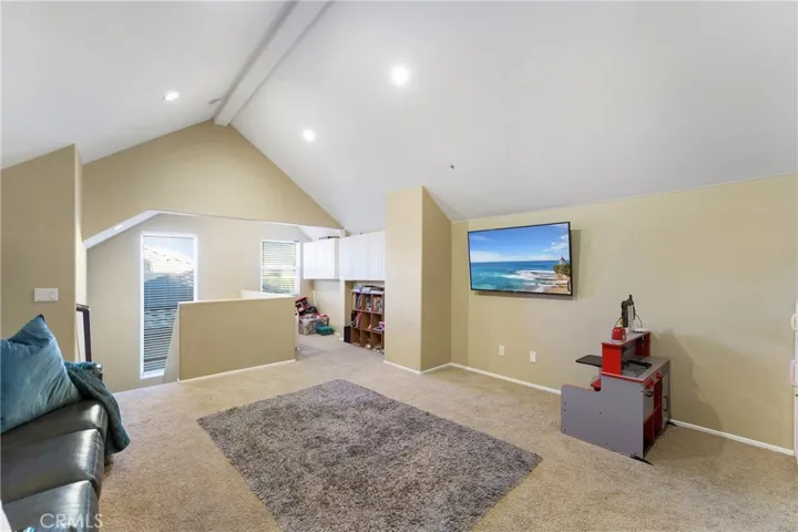 31 Hollyhock Lane, Mission Viejo, California 92692