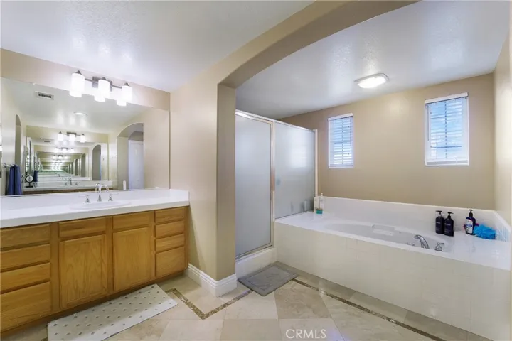 31 Hollyhock Lane, Mission Viejo, California 92692