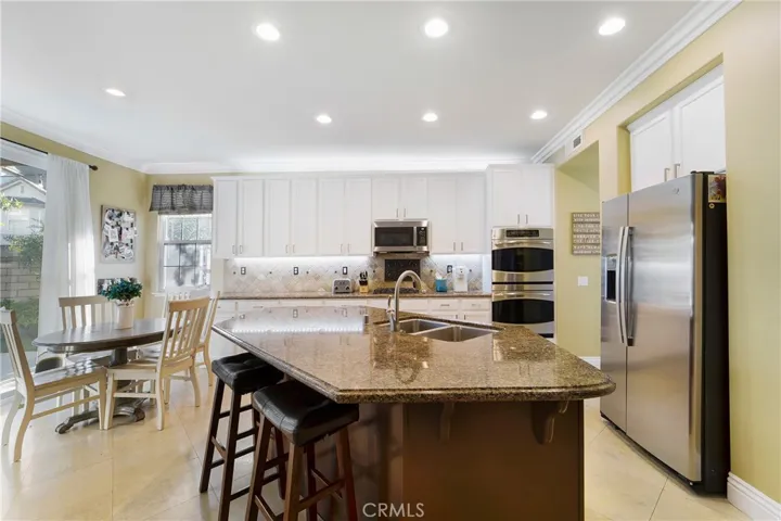 31 Hollyhock Lane, Mission Viejo, California 92692