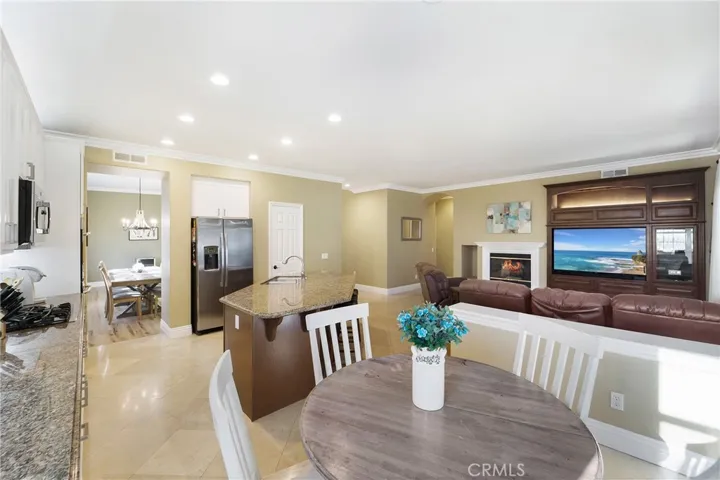 31 Hollyhock Lane, Mission Viejo, California 92692