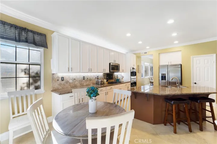 Sunny kitchen nook.
