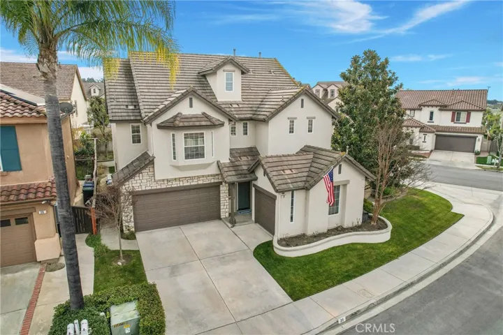 Welcome Home! Located in the coveted​​‌​​​​‌​​‌‌​​‌​​​‌‌​​​‌​​‌‌​​‌‌​​‌‌​​​​ Lake