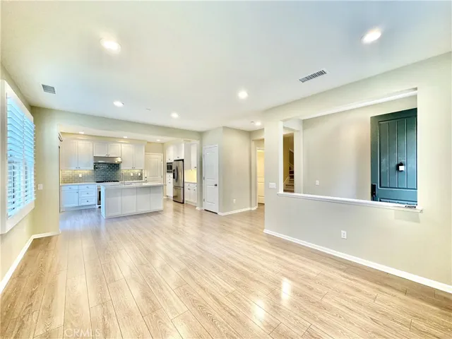 142 Nature Walk, Irvine, California 92618