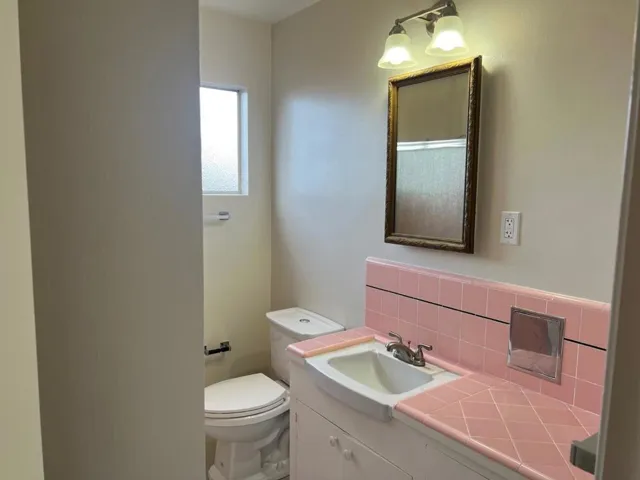 543 Vannier Drive, Belmont, California 94002