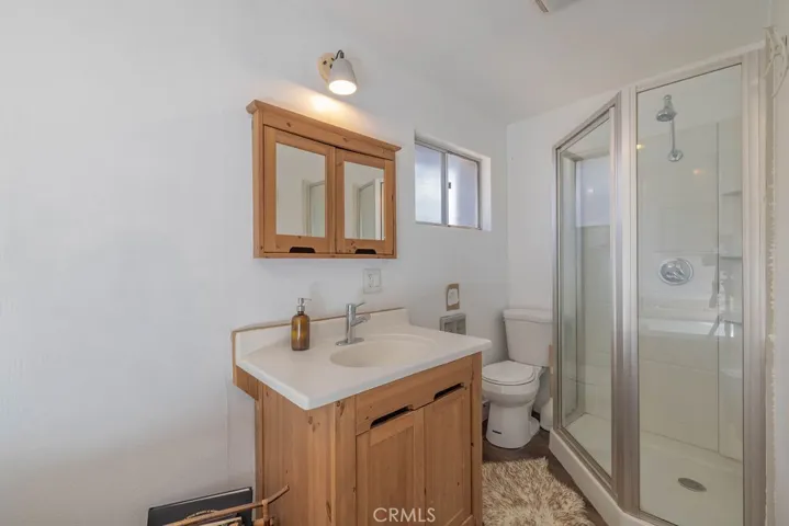 735 Orange Avenue, Sugarloaf, California 92386