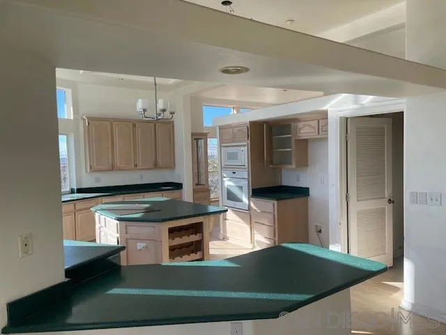 299 Passing Ln, Ramona, California 92065