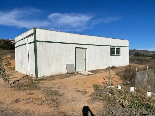 299 Passing Ln, Ramona, California 92065
