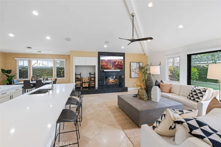 1312 Dover Drive, Newport Beach, California 92660