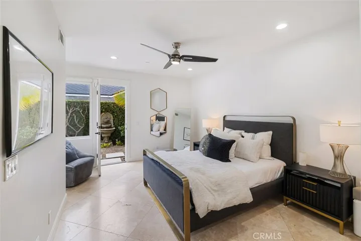 1312 Dover Drive, Newport Beach, California 92660
