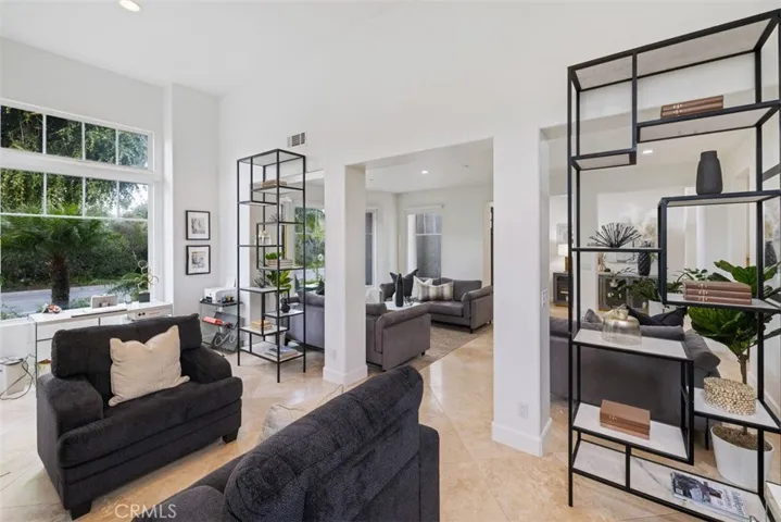 1312 Dover Drive, Newport Beach, California 92660