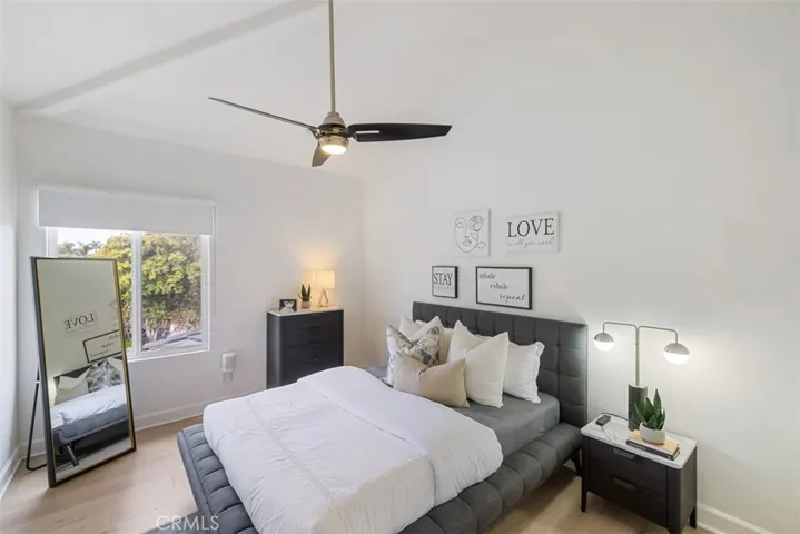 1312 Dover Drive, Newport Beach, California 92660