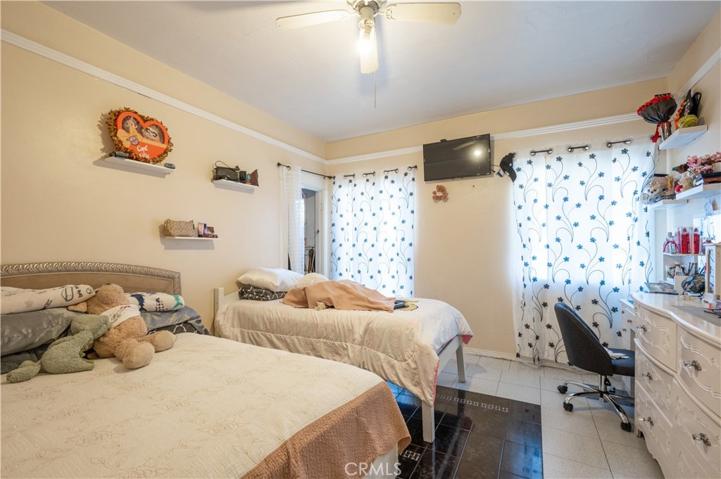 Back unit bedroom 1