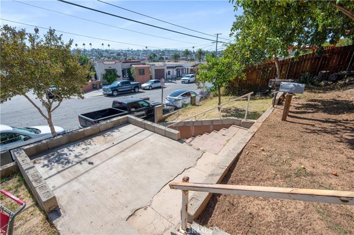 3531 Floral Drive Unit 3, East Los Angeles, California 90063