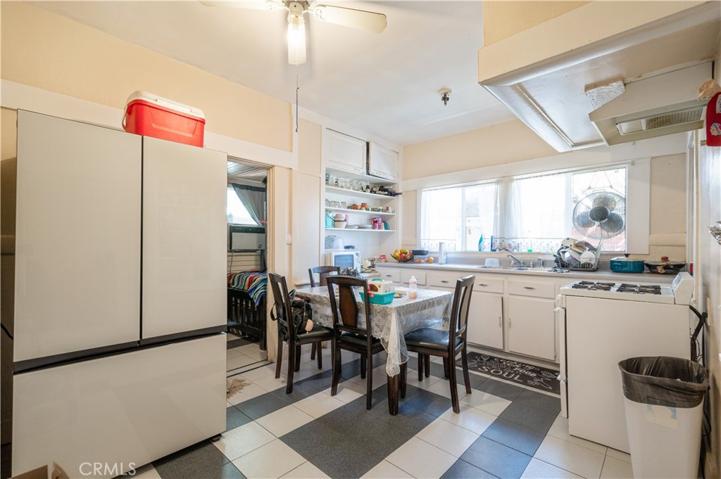 back unit kitchn