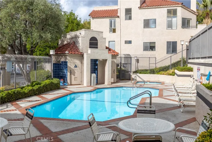 185 Mcafee Court, Thousand Oaks, California 91360
