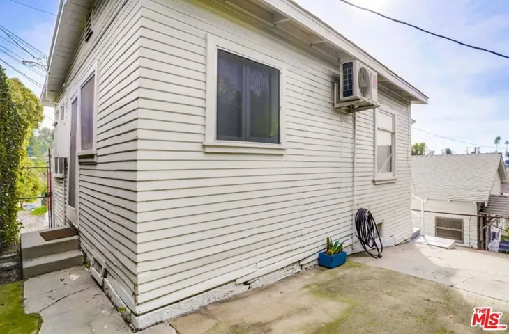 2533 1/2 Elsinore Street, Los Angeles, California 90026