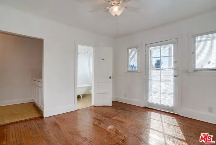 2533 1/2 Elsinore Street, Los Angeles, California 90026