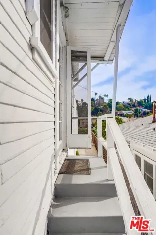 2533 1/2 Elsinore Street, Los Angeles, California 90026
