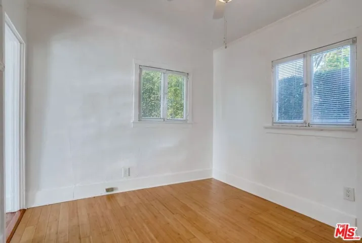 2533 1/2 Elsinore Street, Los Angeles, California 90026