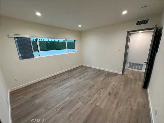 2021 N Beachwood Drive 3, Los Angeles, California 90068