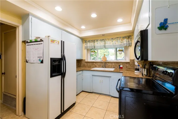 2210 Russell Street, La Habra, California 90631