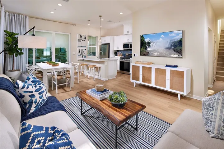 Images and V-tours are of model homes for illustrative purposes only, not actual home listed. Home listed is under construction.