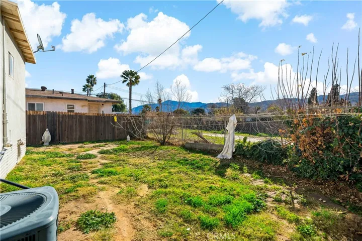 486 W Williams Street, Banning, California 92220