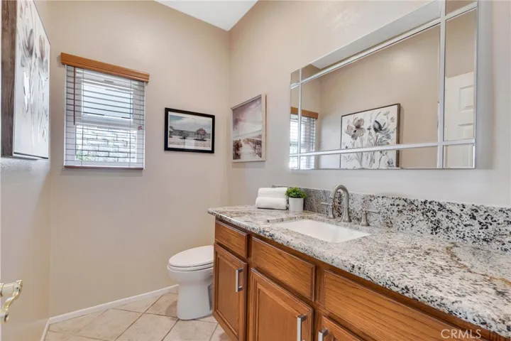 1/2 Bathroom 3 Downstairs