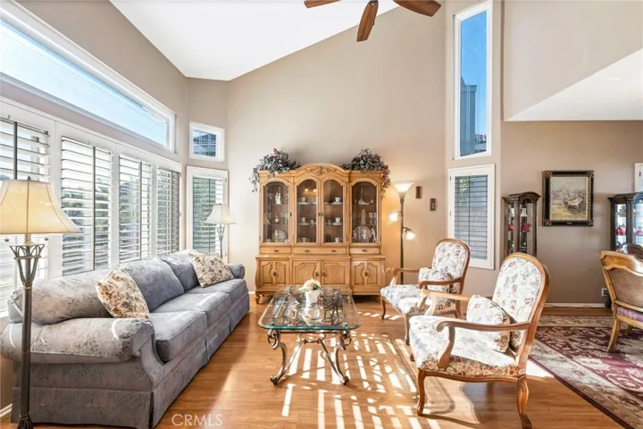 28917 Seco Canyon Road, Saugus, California 91390