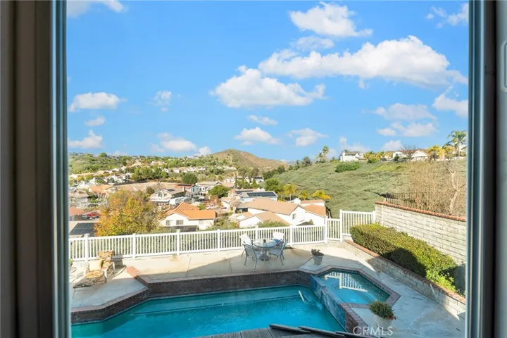 28917 Seco Canyon Road, Saugus, California 91390