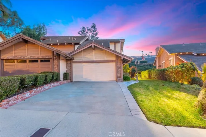 6032 E Silverspur Trail, Anaheim Hills, California 92807