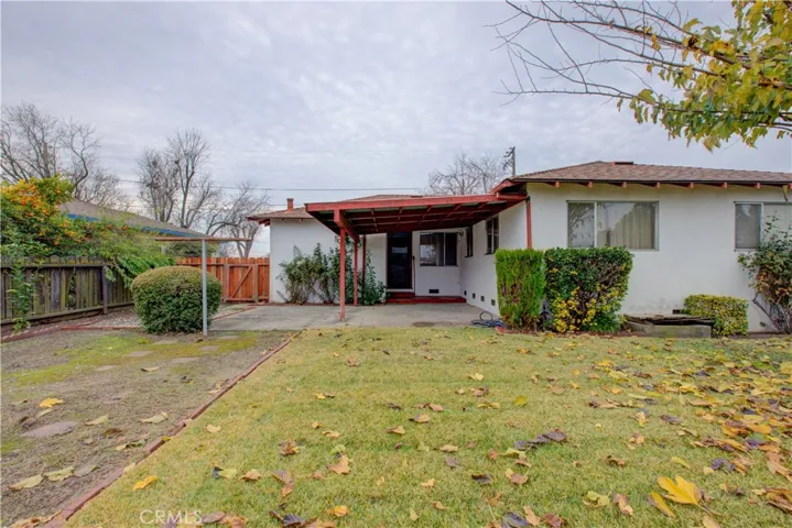 858 R Street, Newman, California 95360