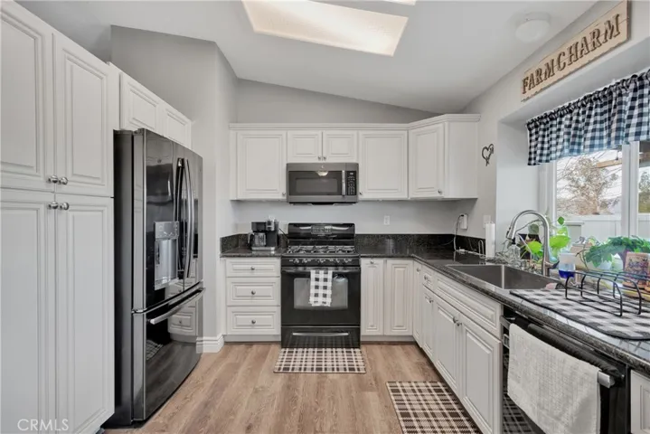 Kitchen 3