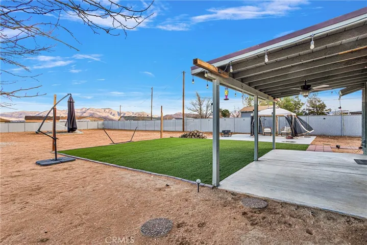 14785 Temecula Road, Apple Valley, California 92307