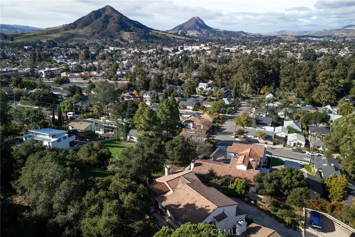 1215 Kristy Court, San Luis Obispo, California 93401