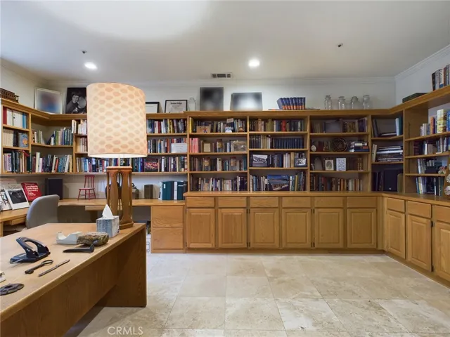1215 Kristy Court, San Luis Obispo, California 93401