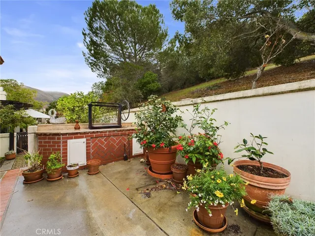 1215 Kristy Court, San Luis Obispo, California 93401