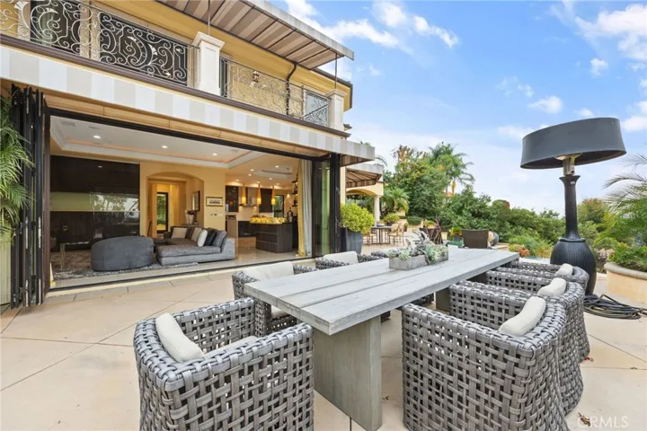 105 Oak Grove, Monrovia, California 91016