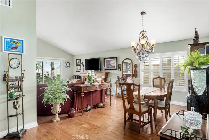 412 S Mountain View Court, Orange, California 92869